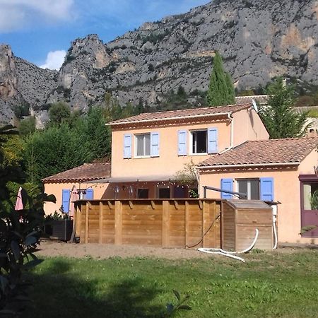 Chambre D'Hotes L'Odalyre Moustiers-Sainte-Marie Exterior photo