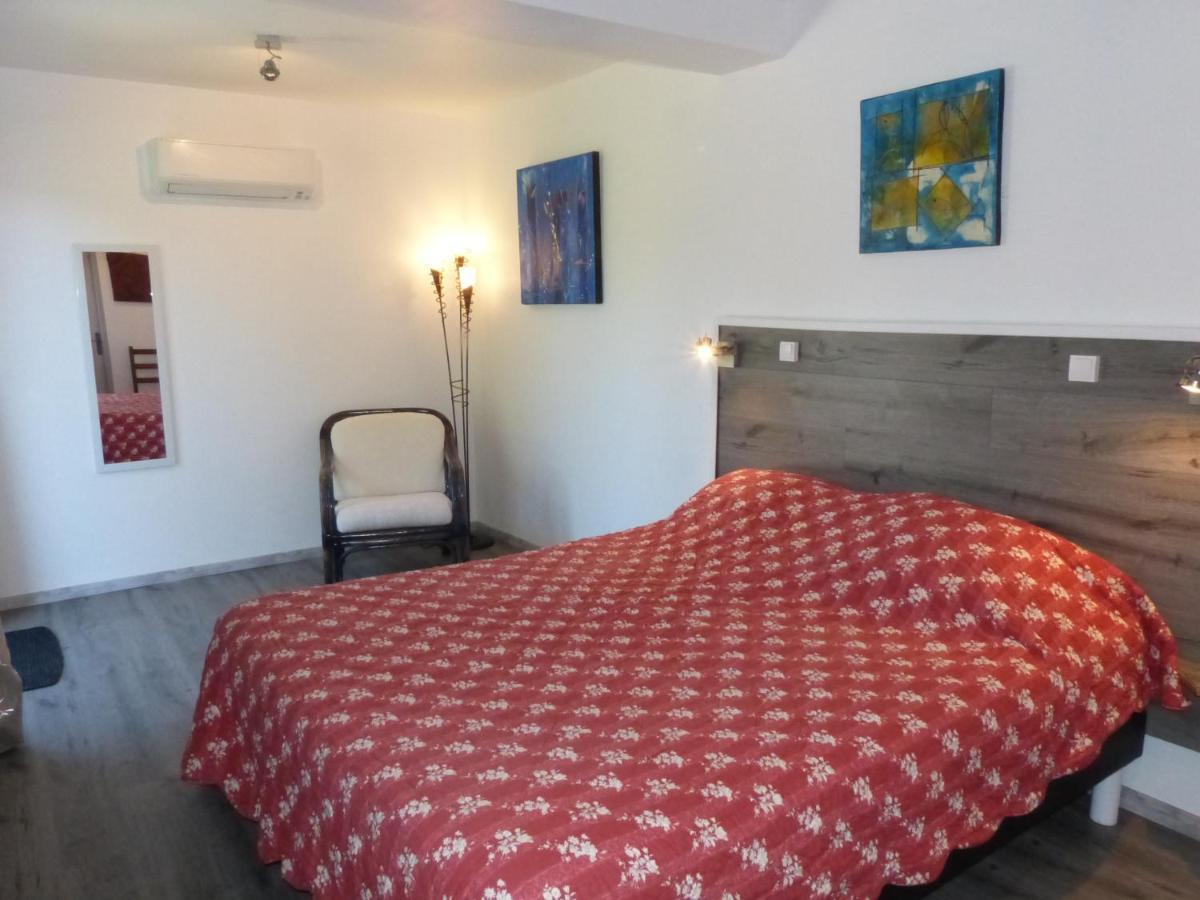 Chambre D'Hotes L'Odalyre Moustiers-Sainte-Marie Exterior photo